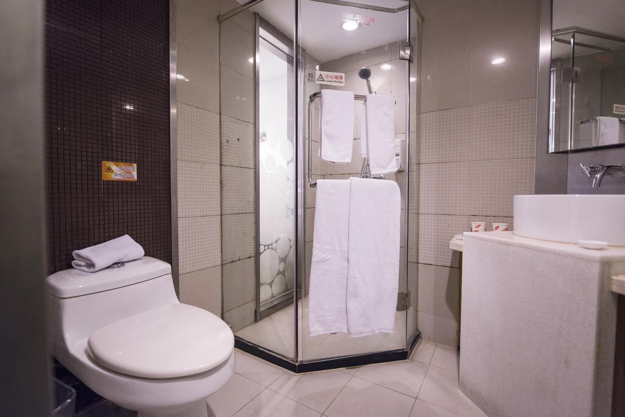 Motel Shanghai Sinan Road Εξωτερικό φωτογραφία
