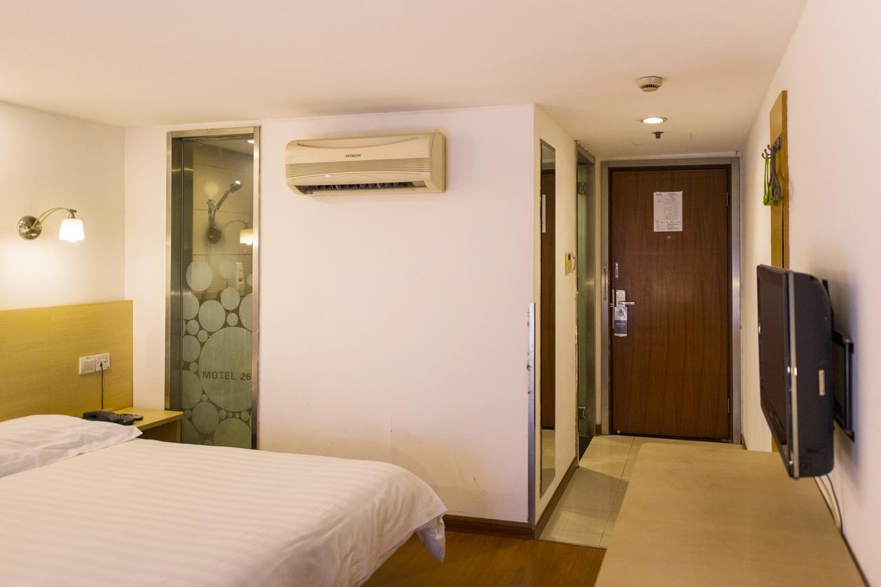Motel Shanghai Sinan Road Εξωτερικό φωτογραφία