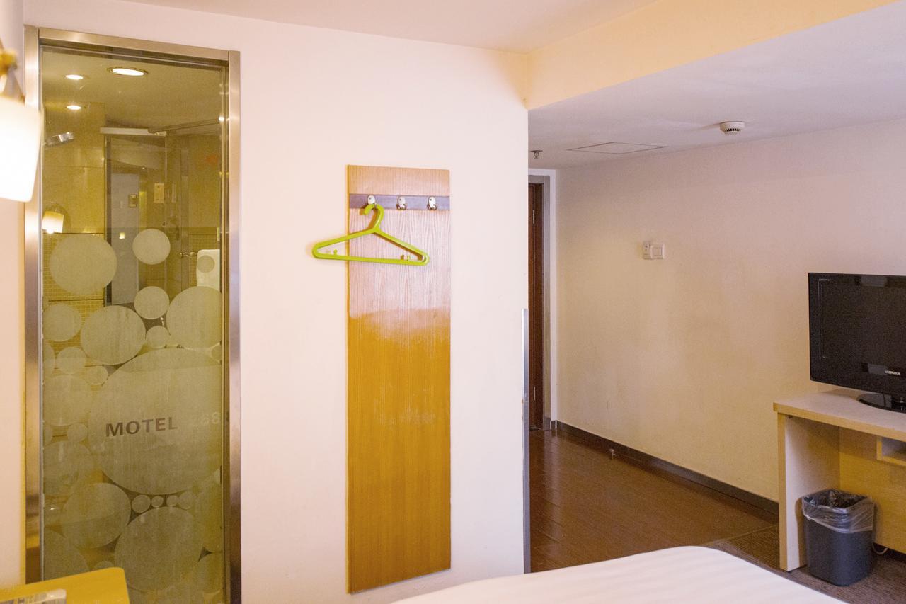 Motel Shanghai Sinan Road Εξωτερικό φωτογραφία