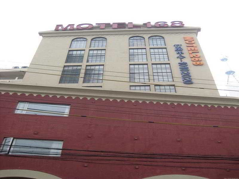 Motel Shanghai Sinan Road Εξωτερικό φωτογραφία