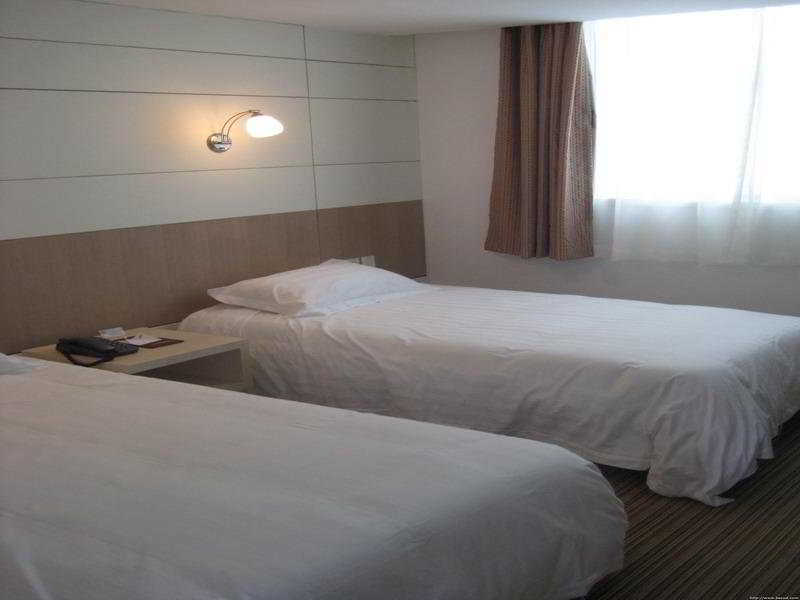 Motel Shanghai Sinan Road Εξωτερικό φωτογραφία